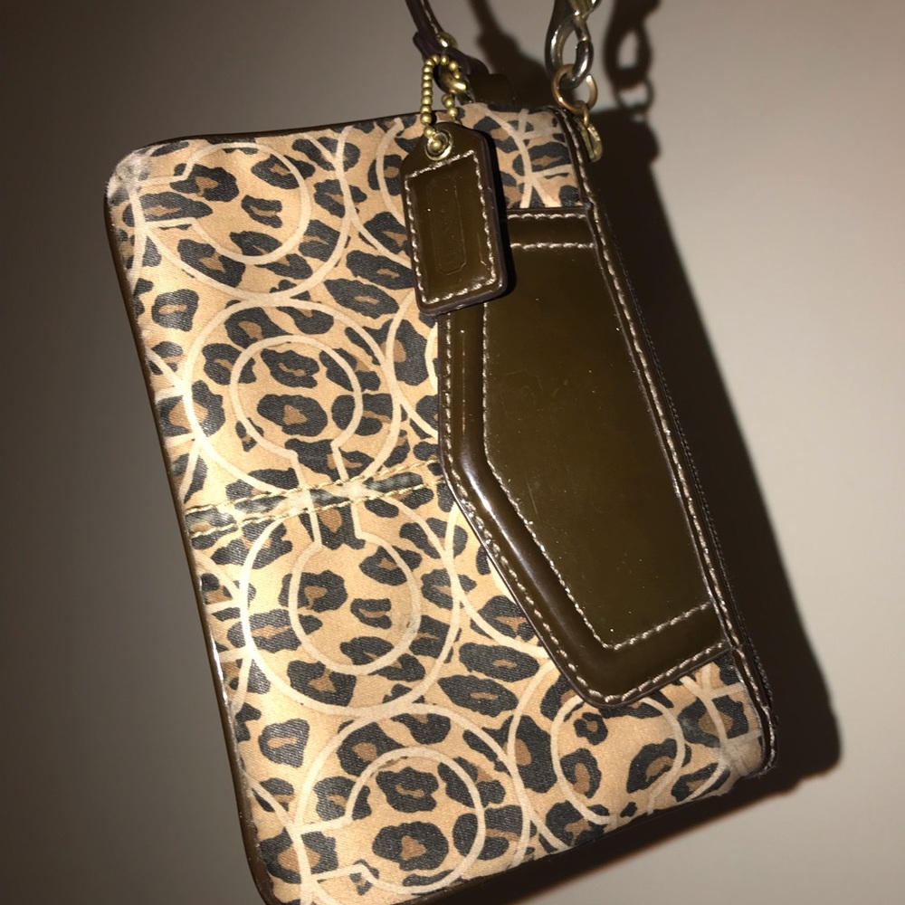 Coach credit card holder